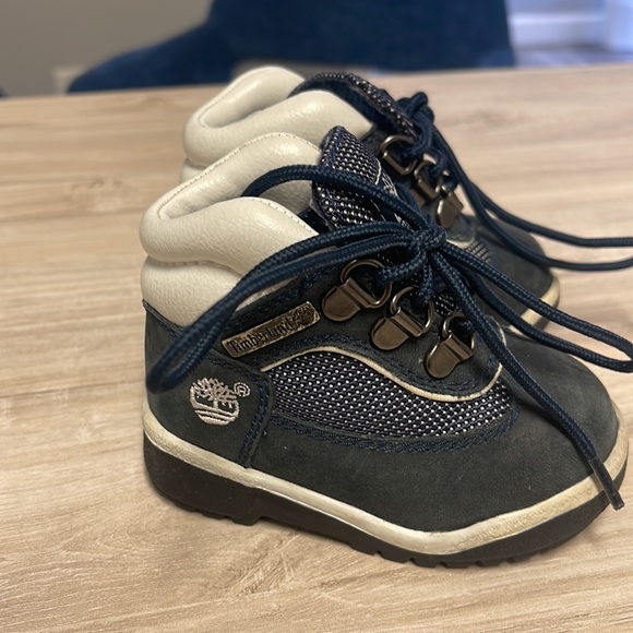 Timberland Boots - Picture 2 of 4